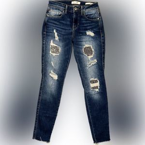 GUESS 25 Sexy Curve Skinny Mid-Rise Jeans Rhinestone embellished patches